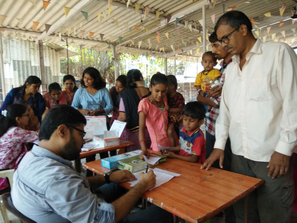 Immunization and Malaria & HIV Testing done for 70 citizens Sonrisas
