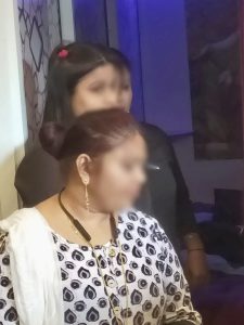 Explotación sexual  desesperación y engaño Sonrisas de Bombay