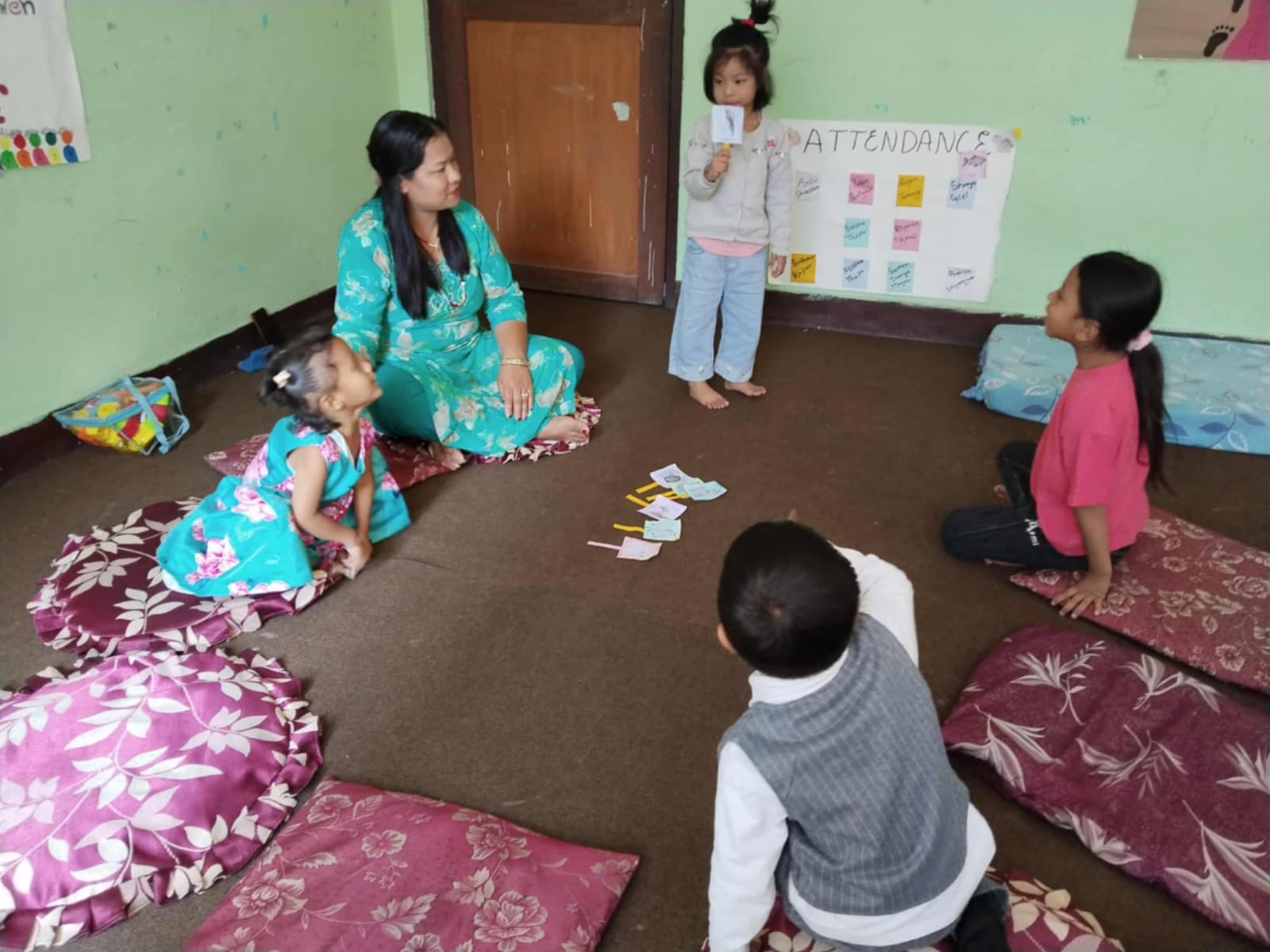 Vemos el espacio presentado con los niños y su monitora
